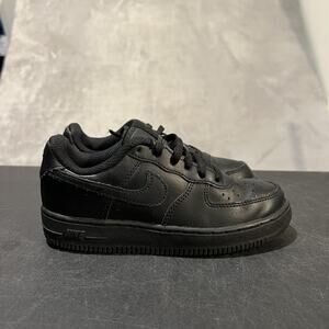 Nike Air Force 1 LE Shoes Youth Size 13c Black Triple Black Low GS DH2925-001
